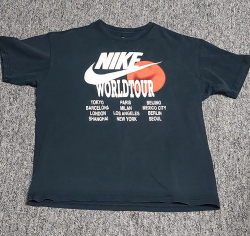 Nike world tour shirt l - nike,