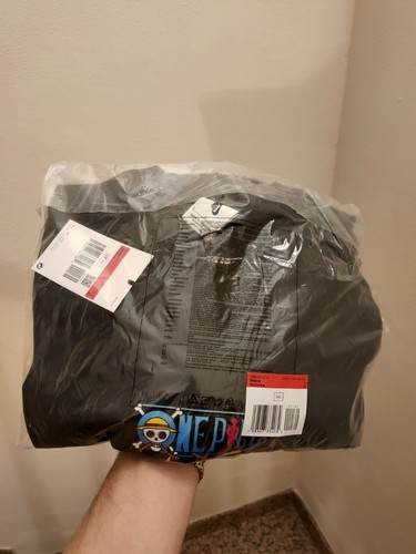 Nike onepiece shirt large - onepiece,